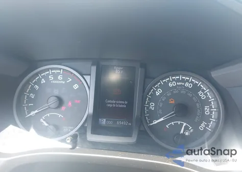 2016 Toyota Tacoma Trd Sport z USA, uszkodzony, nr VIN 3TMAZ5CN5GM020783